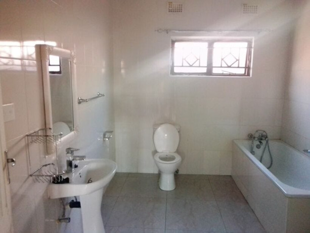 3-bedroom-house-for-rent-in-salama-park-big-3