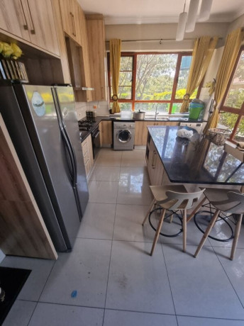 5-bedroom-house-for-rent-in-roma-park-big-2