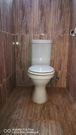 2-bedroom-flat-for-rent-in-meanwood-big-7