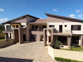 2-bedroom-double-storey-apartment-for-rent-in-lilayi