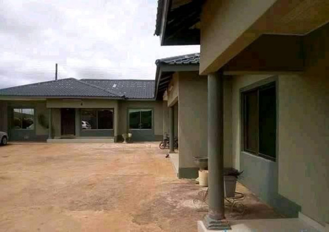 2-bedroom-flat-for-rent-in-chalala-big-6