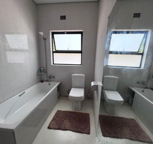 luxury-4-bedroom-house-for-rent-in-new-kasama-big-8