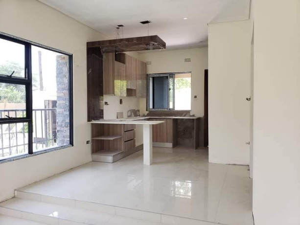 2-bedroom-flat-for-rent-in-meanwood-ibex-big-1