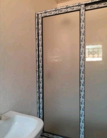 2-bedroom-flat-for-rent-in-meanwood-ndeke-big-8