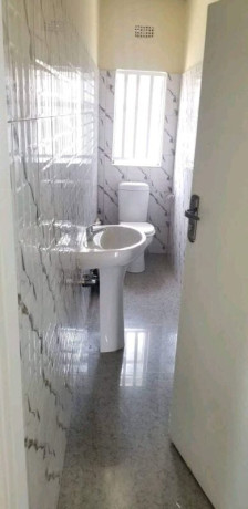 2-bedroom-flat-for-rent-in-meanwood-ndeke-big-7