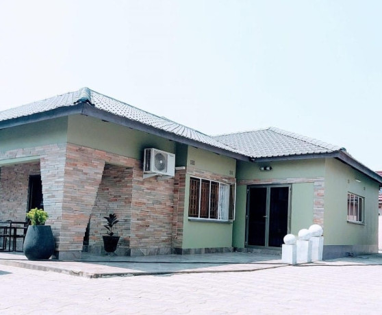 4-bedroom-house-for-sale-in-meanwood-ndeke-big-0