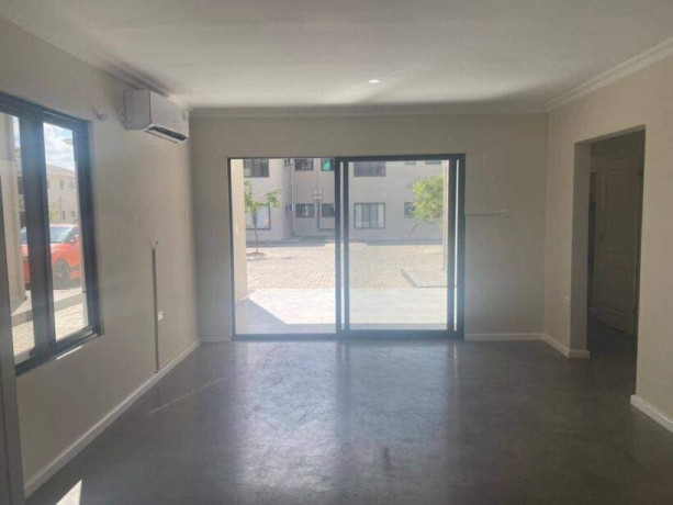 2-bedroom-flat-for-rent-in-roma-big-3