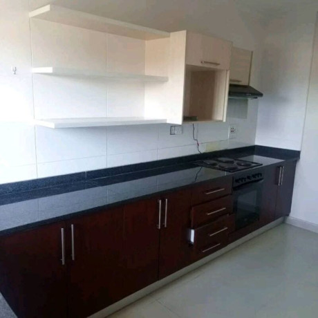 2-bedroom-flat-for-rent-in-meanwood-vorna-valley-big-1