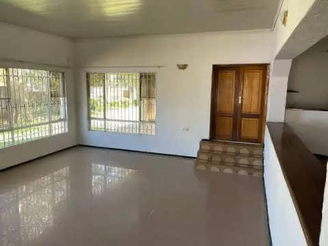 5-bedroom-house-for-rent-in-roma-big-3