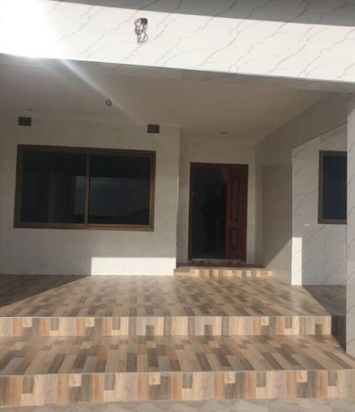 4-bedroom-house-for-sale-in-roma-big-5