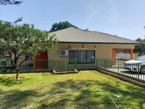 4-bedroom-house-for-rent-in-roma-big-3