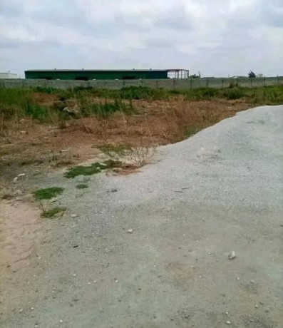 33-acre-plot-for-sale-in-chinika-big-0