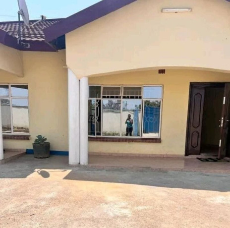 2-bedroom-flat-for-rent-in-avondale-big-5