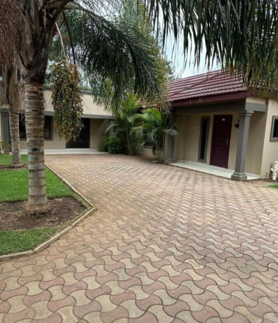 3-bedroom-flat-for-rent-in-avondale-big-0