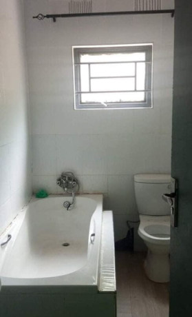 3-bedroom-flat-for-rent-in-chalala-big-5