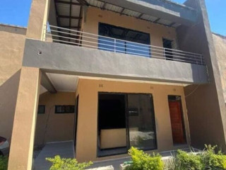 3-bedroom-flat-for-rent-in-ibex-meanwood