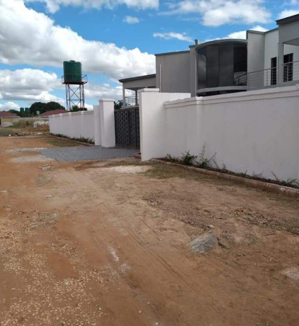 5-bedroom-house-for-sale-in-ibex-hill-big-1