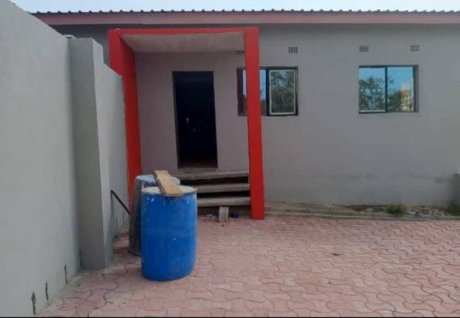 2-bedroom-flat-for-rent-in-roma-big-9