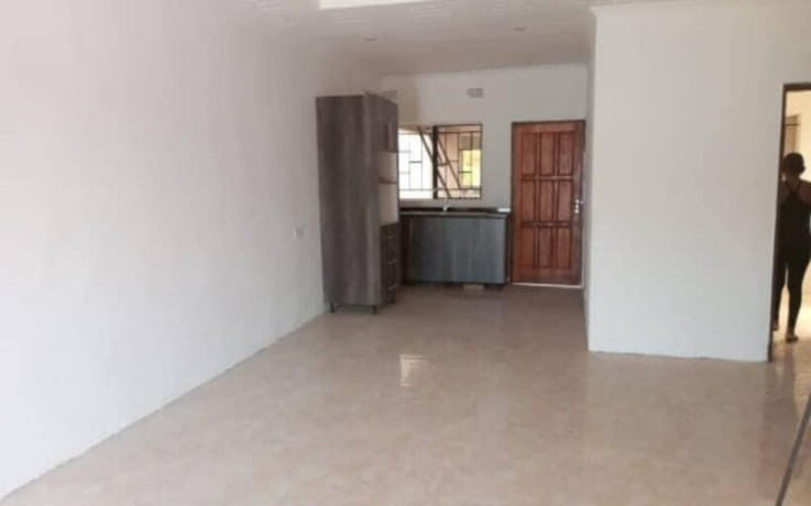 2-bedroom-flat-for-rent-in-roma-big-7