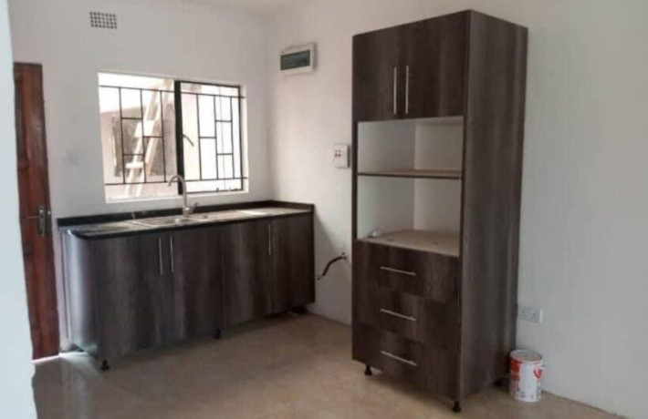 2-bedroom-flat-for-rent-in-roma-big-8