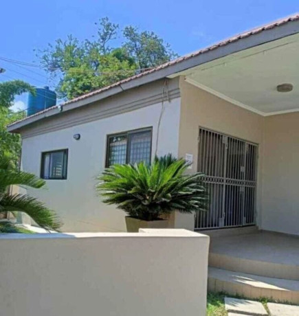 3-bedroom-flat-for-rent-in-roma-big-0