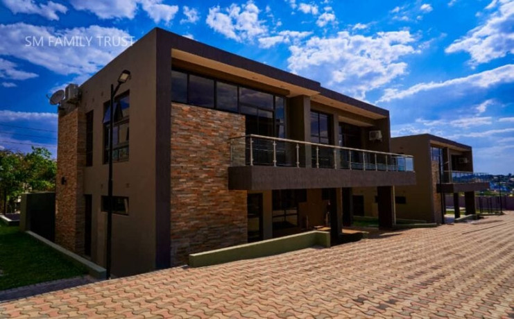 5-bedroom-apartment-for-rent-in-foxdale-big-3