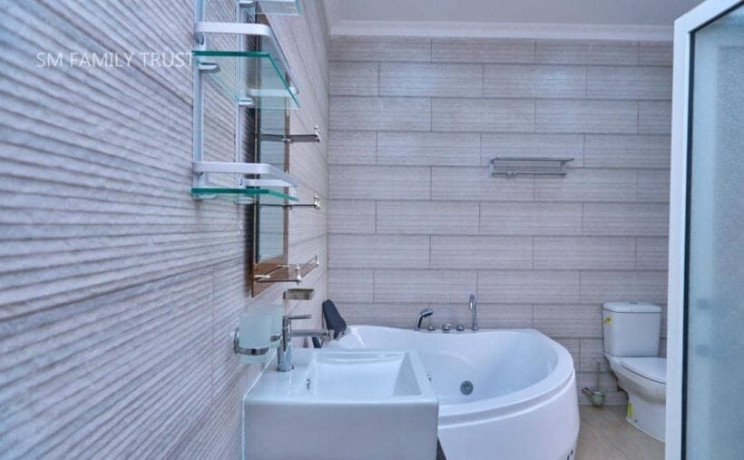 5-bedroom-apartment-for-rent-in-foxdale-big-1