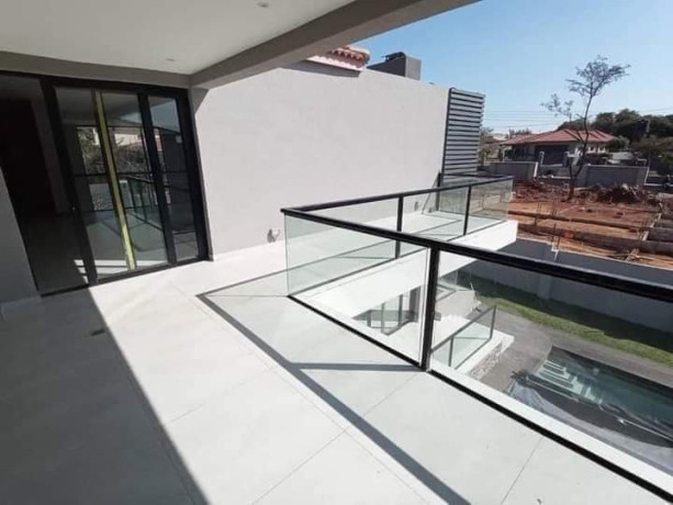 4-bedroom-house-for-sale-in-roma-park-big-1