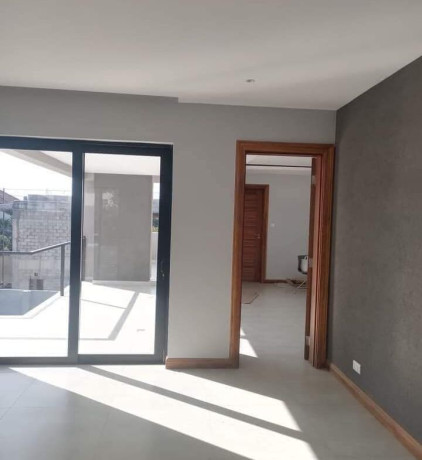 4-bedroom-house-for-sale-in-roma-park-big-7