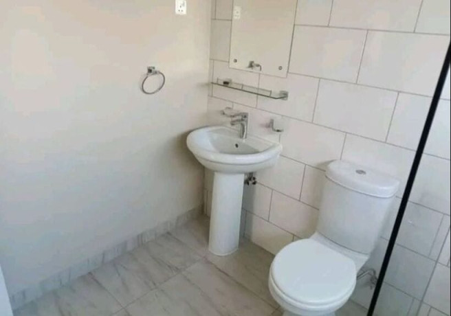 modern-3-bedroom-house-for-sale-in-meanwood-ibex-big-5