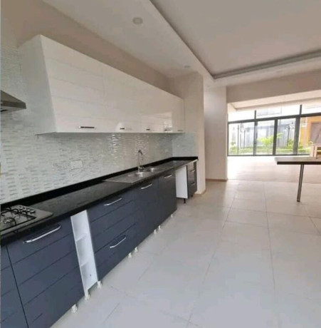 4-bedroom-apartment-for-rent-in-ibex-hill-big-1