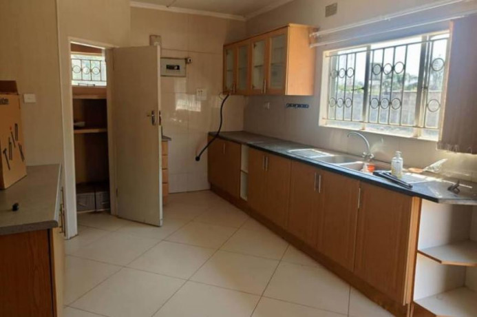 3-bedroom-house-for-rent-in-ibex-hill-big-2