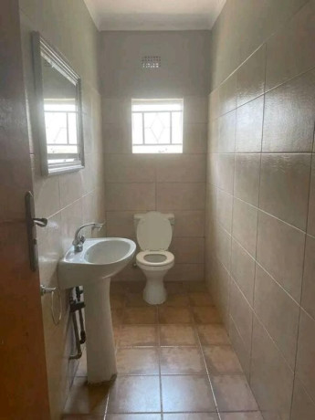 2-bedroom-flat-for-rent-in-ibex-hill-big-4