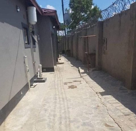 2-bedroom-flat-for-rent-in-chilanga-big-5