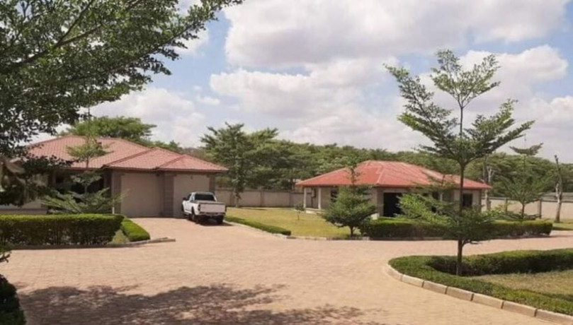 3-bedroom-house-for-rent-in-chilanga-big-1