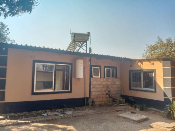 4-bedroom-house-for-rent-in-avondale-big-4