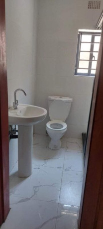 2-bedroom-house-for-rent-in-chalala-big-6