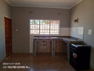 2-bedroom-flat-for-rent-in-chalala