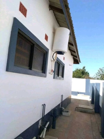 2-bedroom-flat-for-rent-in-chalala-big-4