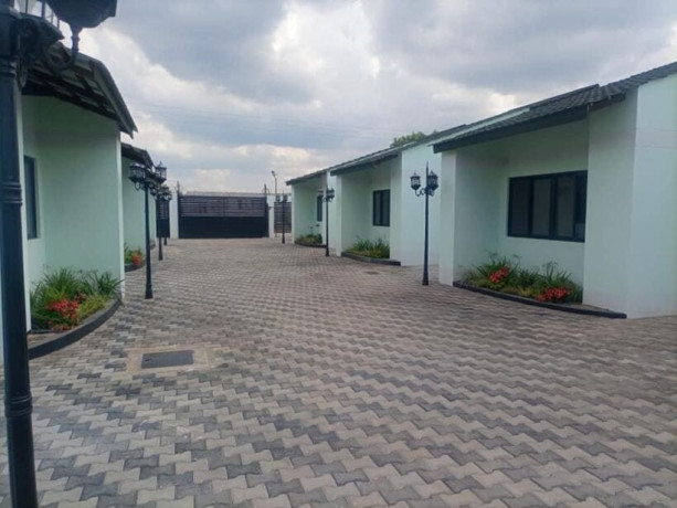 1-bedroom-flat-for-rent-in-ibex-meanwood-big-1