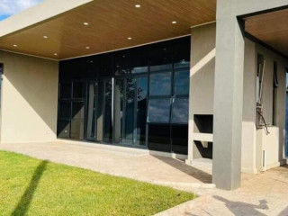 3-bedroom-flat-for-rent-in-ibex