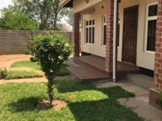 2-bedroom-flat-for-rent-in-ibex-meanwood