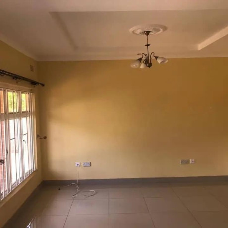 2-bedroom-flat-for-rent-in-ibex-meanwood-big-1