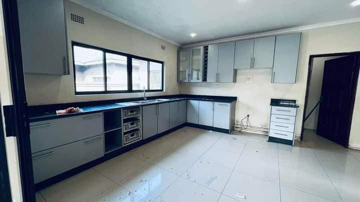 3-bedroom-flat-for-rent-in-meanwood-ibex-big-6