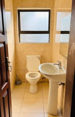 3-bedroom-flat-for-rent-in-meanwood-ibex-big-0