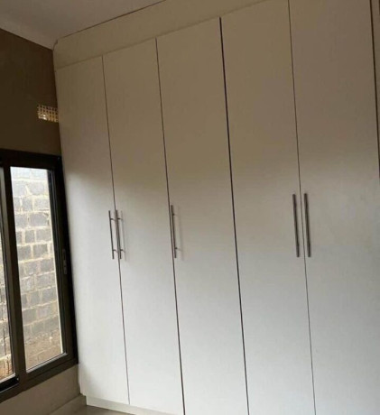3-bedroom-flat-for-rent-in-meanwood-ndeke-big-3
