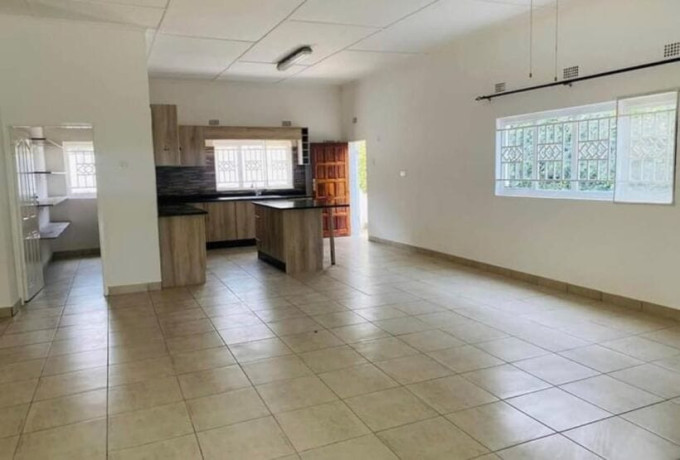 3-bedroom-house-for-rent-in-roma-big-4