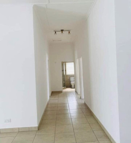 3-bedroom-house-for-rent-in-roma-big-2