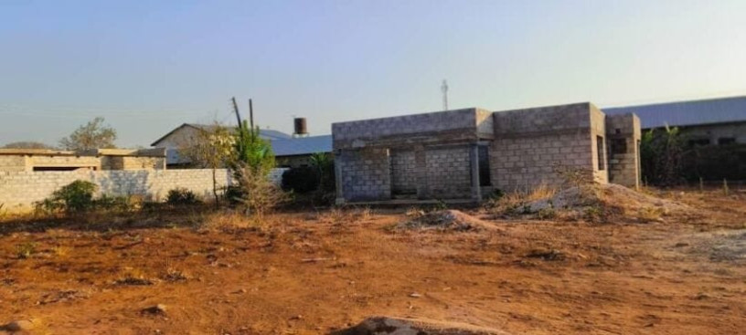 50m-by-50m-plot-for-sale-in-ibex-meanwood-big-2