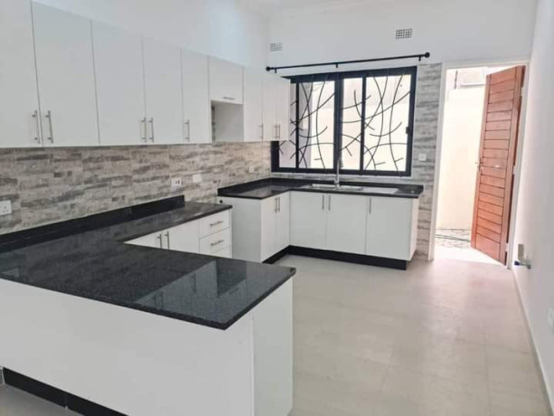 2-bedroom-apartment-for-rent-in-ibex-hill-big-8